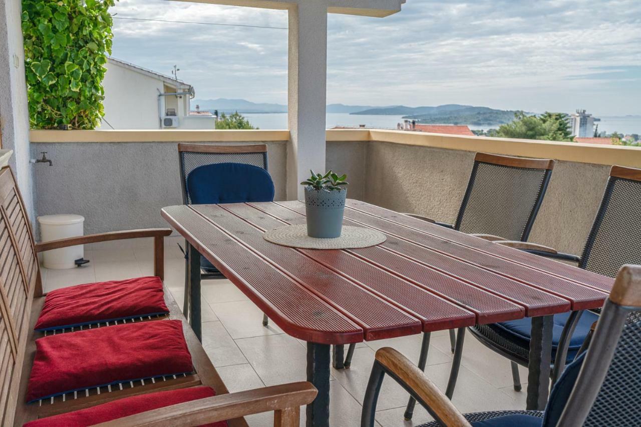 Apartman Skroza Vodice Exterior foto